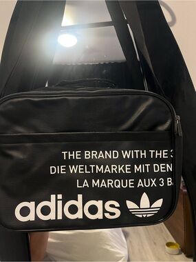 Adidas Messenger Bag